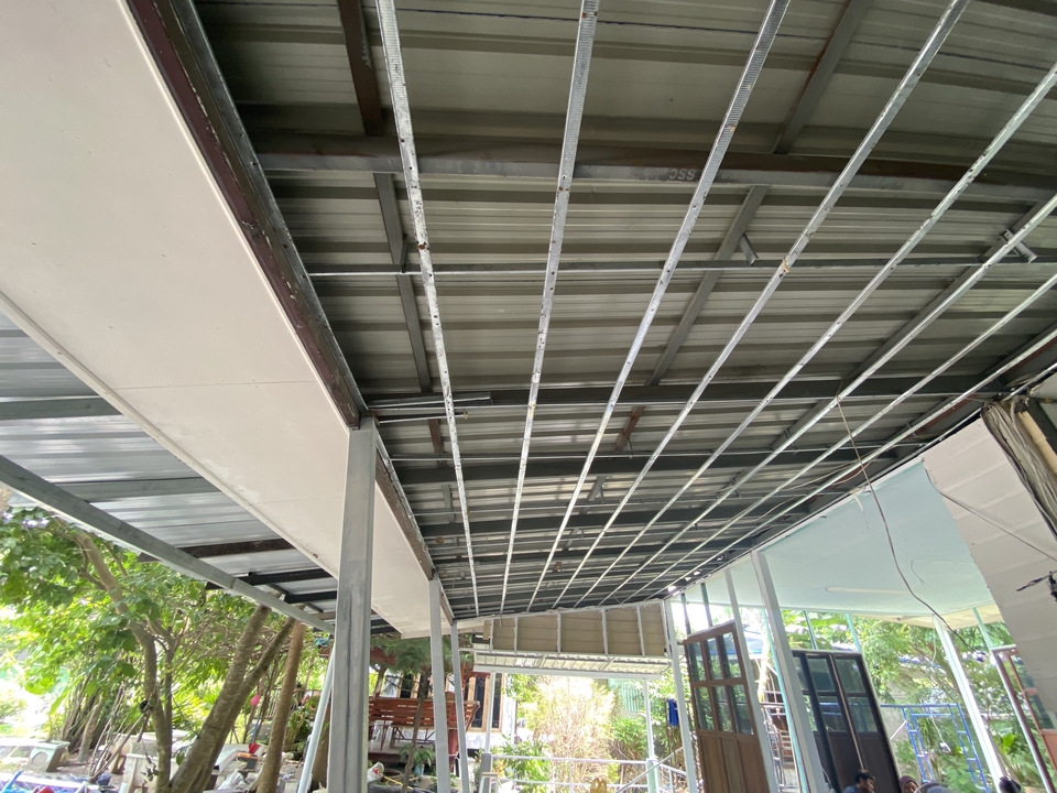 ฝ้าติดตั้งใหม่