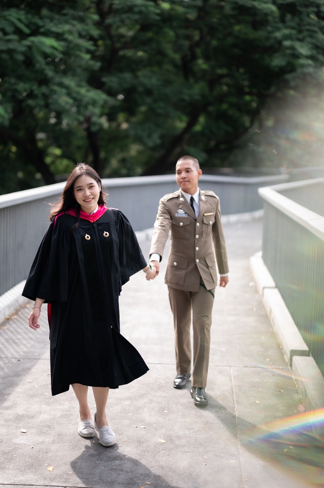 รับถ่ายรูปรับปริญญา คู่บัณฑิต บัณฑิตทหาร ช่างภาพมืออาชีพ