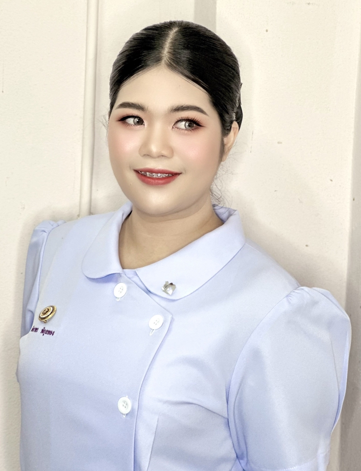 รับแต่งหน้ารับปริญญา แต่งหน้าสวยหวาน ธรรมชาติ