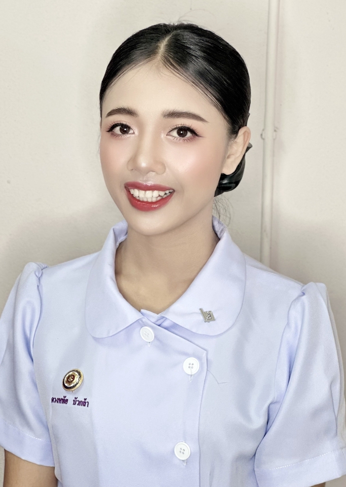 ช่างแต่งหน้ารับปริญญา แต่งหน้าสวยหวาน ดูดี รับปริญญา