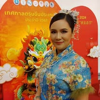 ช่างแต่งหน้ารับปริญญา แต่งหน้าเจ้าสาวสไตล์เกาหลี รับแต่งหน้าเพื่อนเจ้าสาว