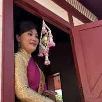 ช่างแต่งหน้ารับปริญญา แต่งหน้าเจ้าสาวสวย สไตล์เกาหลี รับจ้างทั่วไทย
