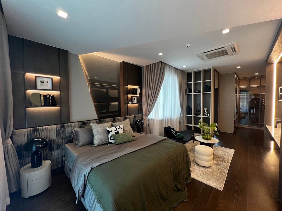 รับออกแบบตกแต่งภายในห้องนอนหรู  ออกแบบบ้านสวย