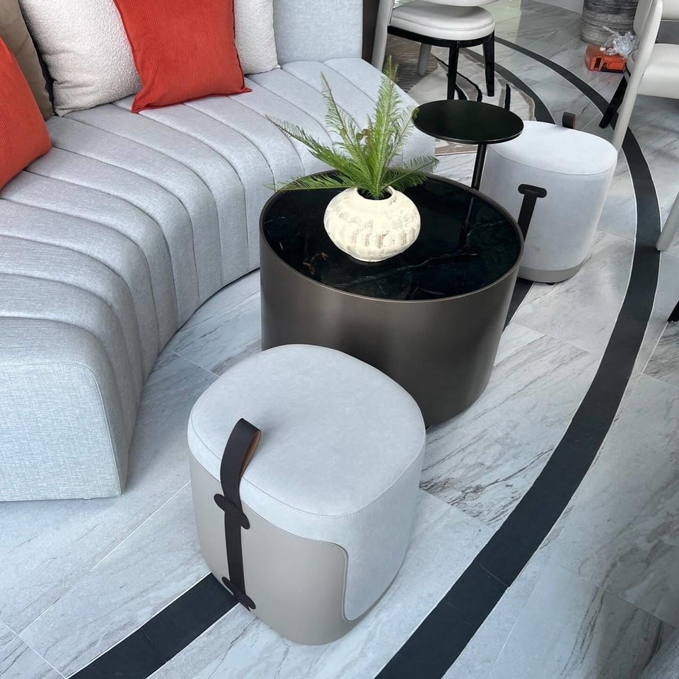 ออกแบบตกแต่งภายในบ้านสวยหรู พร้อมเฟอร์นิเจอร์