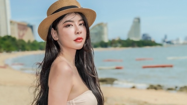 ถ่ายภาพบุคคลแนว Street & Candid | แฟชั่น ไลฟ์สไตล์ โลเคชั่นจริง