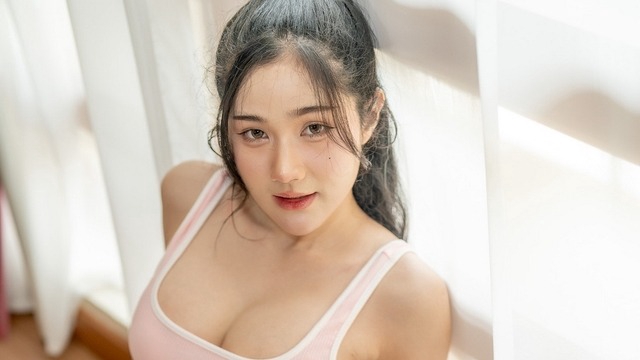 ถ่ายภาพบุคคลแนว Street & Candid | แฟชั่น ไลฟ์สไตล์ โลเคชั่นจริง
