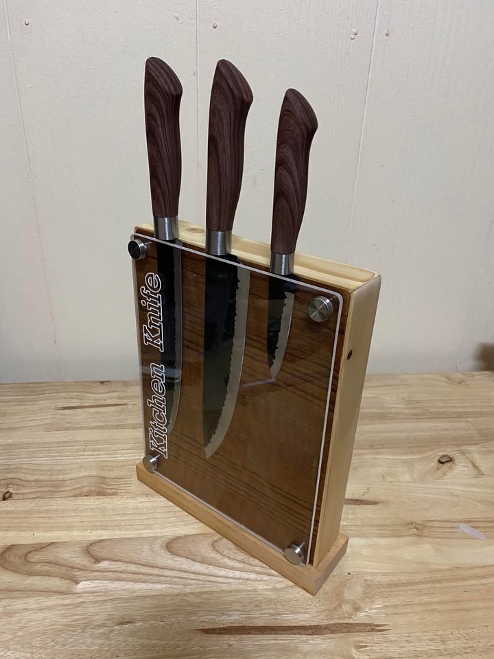 รับผลิตชิ้นงานด้วยเครื่อง CNC cutting (ไม่มีจำนวนขั้นต่ำ) งานตัด แกะสลัก ประกอบ