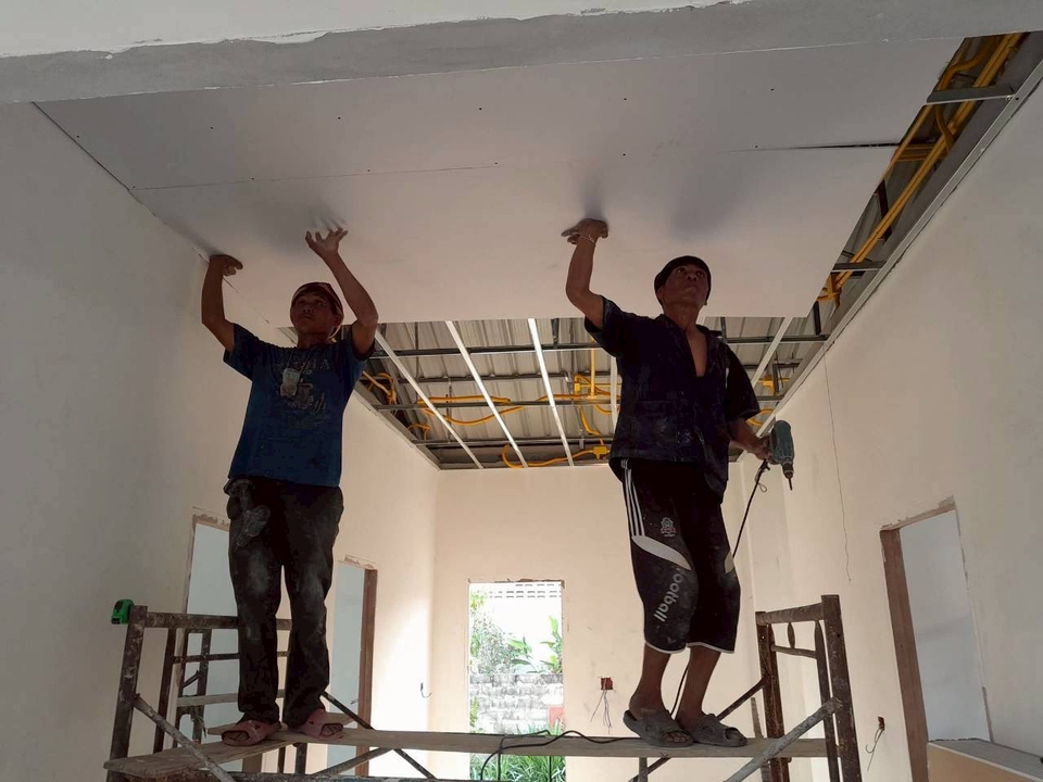 รับทําฝ้าเพดาน - รับซ่อมฝ้าเพดาน ทำฝ้าเพดานใหม่ ฝ้าสเต็ป ฝ้าซ้อนไฟ และผนังเบาทุกชนิดจบที่เดียว - 12