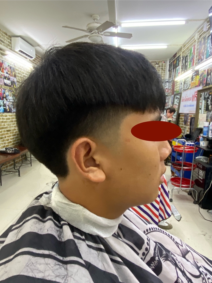 ตัดผมนอกสถานที่ ช่างตัดผมให้บริการตัดผมชาย ทรงผมวัยรุ่น ทรงผมบ๊อบ เฟดผมสวยๆ บริการตัดผมที่บ้าน สะดวก รวดเร็ว ทันสมัย สไตลิสต์ตัดผมถึงบ้านคุณ ตัดผมสวย ตัดผมตามสั่ง ราคาดี บริการดีงาม