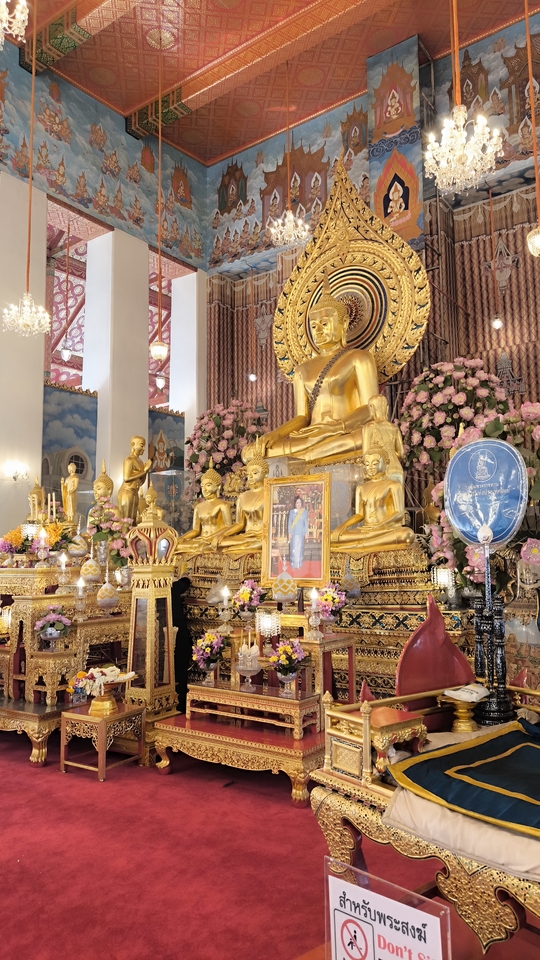 วัดชนะสงคราม ราชวรมหาวิหาร