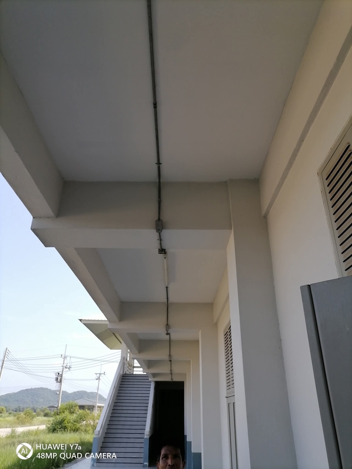 รับเดินสายไฟฟ้าภายในอาคาร ระบบไฟฟ้าบ้าน อาคารสูง ช่างไฟฟ้ามืออาชีพ