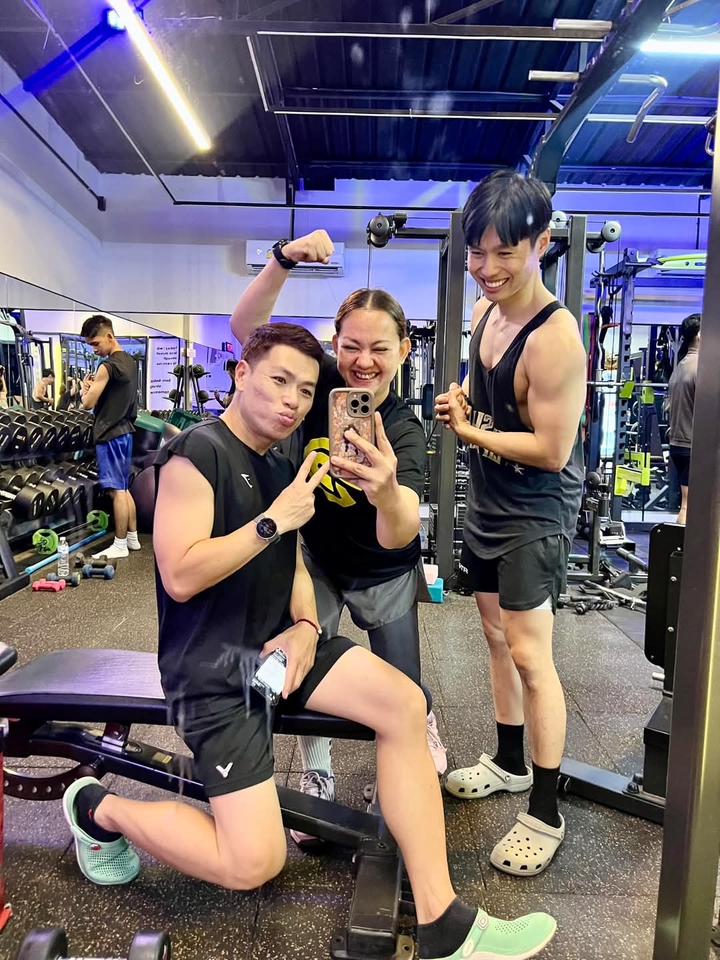 เทรนเนอร์ส่วนตัว ฟิตเนส จ้างเทรนเนอร์ลดน้ำหนัก ออกกำลังกาย