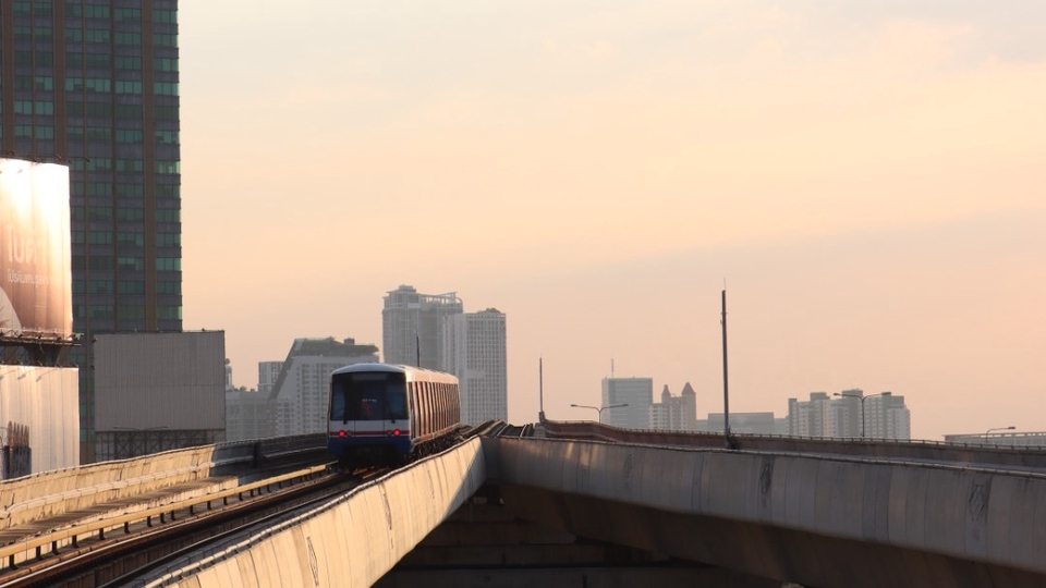 รับถ่ายภาพสถานที่กรุงเทพฯ ช่างภาพมืออาชีพ
