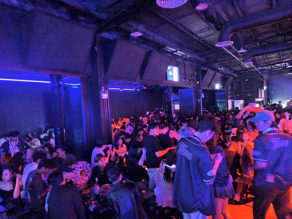 บอดี้การ์ด - งานการ์ด - 3