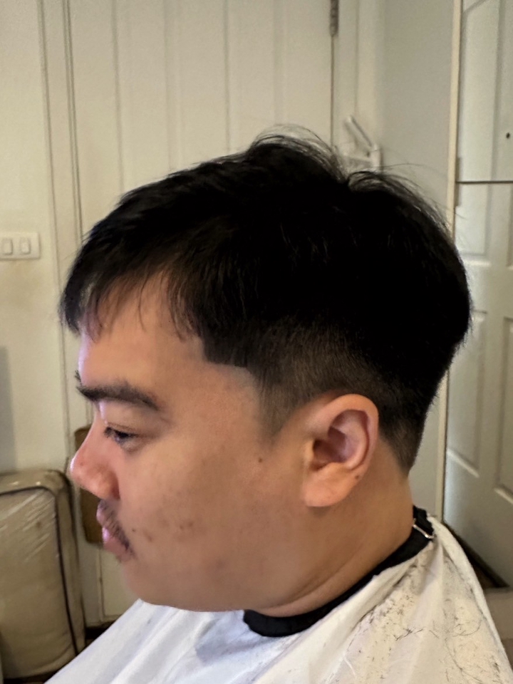 บริการตัดผมที่บ้าน ตัดผมชายทรงใหม่ สะดวก รวดเร็ว