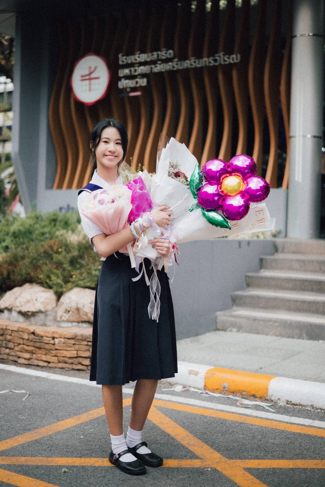 รับถ่ายภาพทำพอร์ต / portfolio / ถ่ายรูปปัจฉิมฯ นักเรียน / นักศึกษา