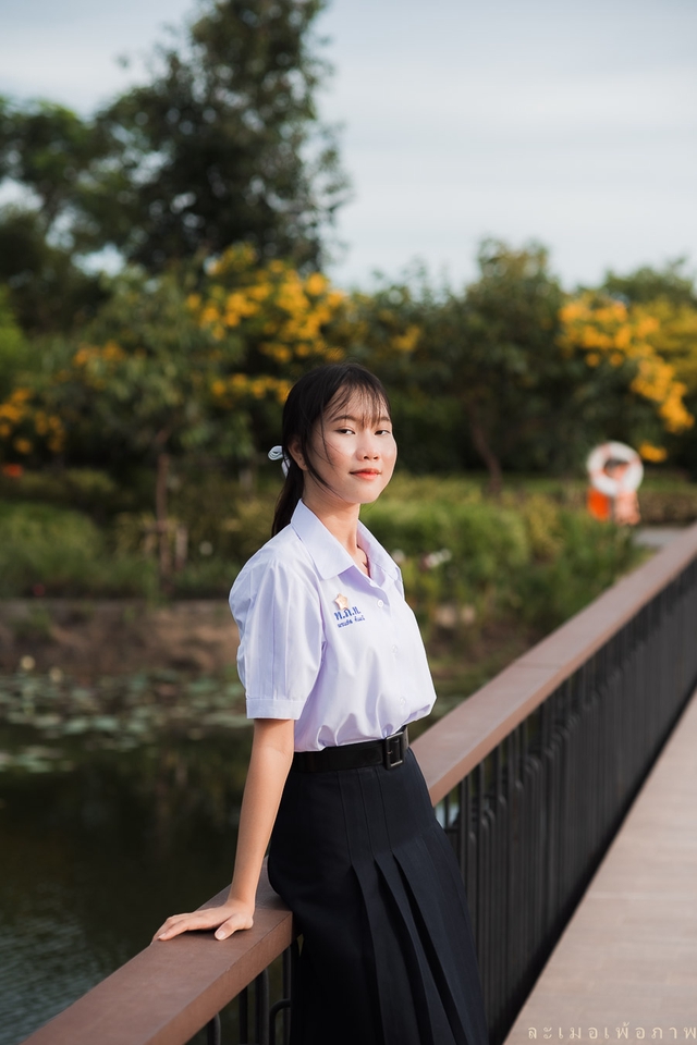 รับถ่ายภาพทำ portfolio ม.3 , ม.6 , ถ่ายคู่ , ถ่ายเดี่ยว , ถ่ายกลุ่ม