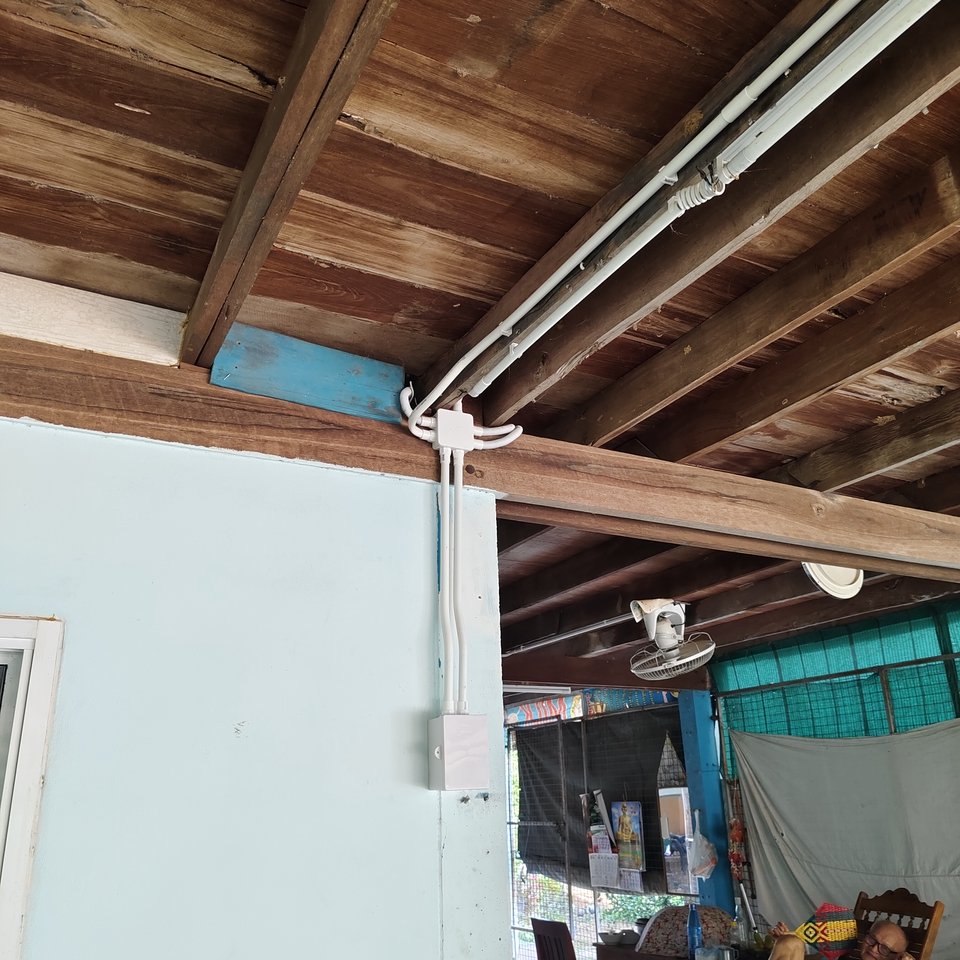 หาช่างไฟฟ้า รับเดินสายไฟบ้าน ติดตั้งระบบไฟฟ้าภายในบ้าน ช่างไฟฟ้าชลบุรี