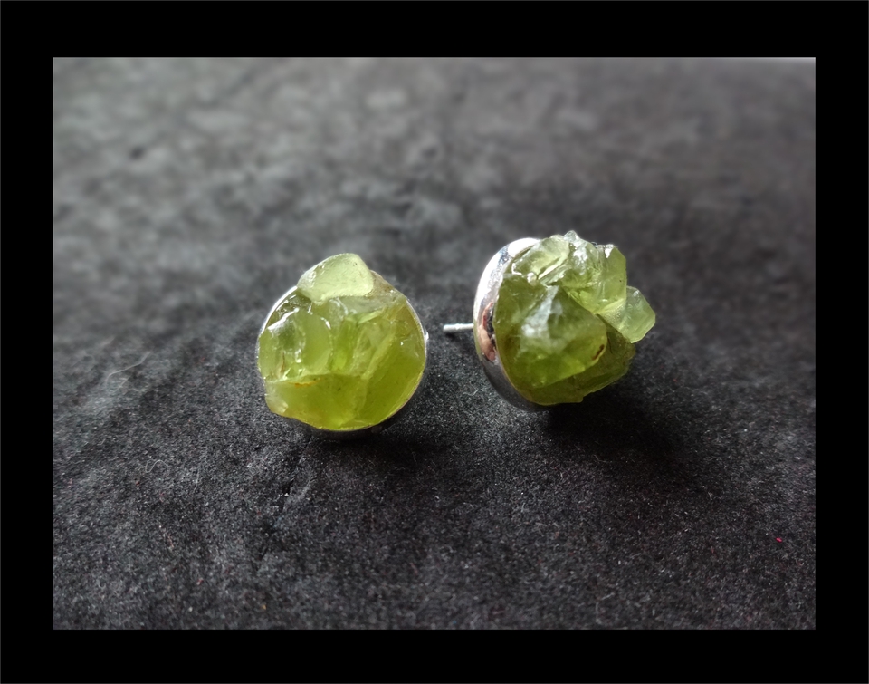 Art & Craft - สั่งทำต่างหูแฮนด์เมดจากพลอยดิบ-งานคราฟต์ชึ้นมือทีละชิ้น | Custom Raw Gemstone Handmade Earrings - 13