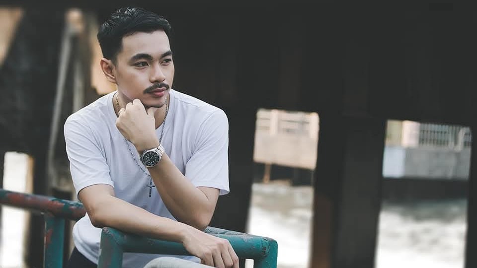 ผลงานถ่ายแบบคมเข้ม