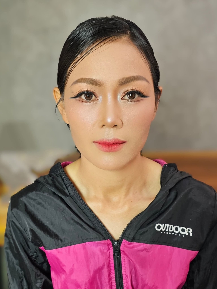 ช่างแต่งหน้า - รับแต่งหน้า แต่งหน้าออกงานต่างๆ แต่งหน้าแฟนซี แต่งหน้าเกาหลี โต่วอิน แต่งหน้าสไตล์เวียดนาม - 19