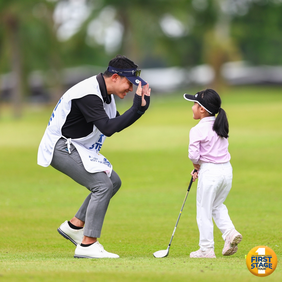 เรียนสอนตีกอล์ฟเด็ก ครูฝึกส่วนตัว กอล์ฟสำหรับเยาวชน