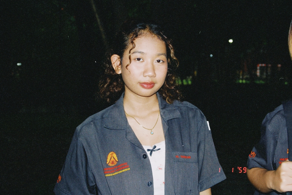 ช่างภาพ รับถ่ายภาพบุคคล ถ่ายภาพโปรไฟล์ รับถ่ายภาพ portrait บริการถ่ายภาพ