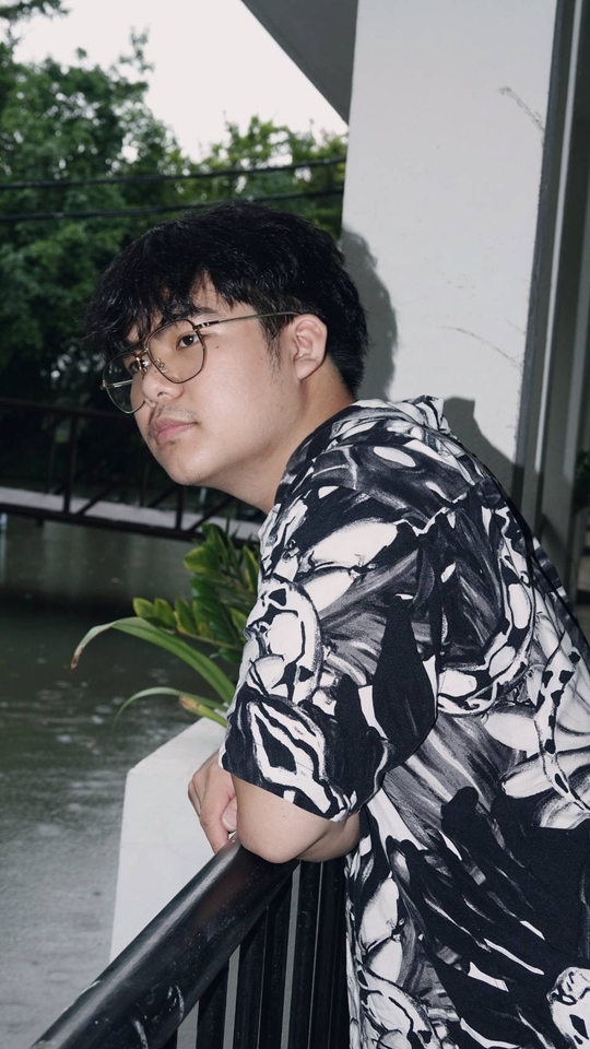 รับถ่ายภาพบุคคล ช่างภาพ รับถ่ายรูปโปรไฟล์ ช่างภาพฟรีแลนซ์