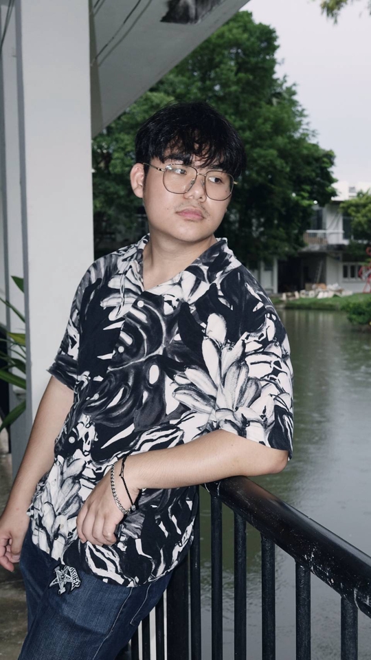 รับถ่ายภาพบุคคล ช่างภาพ รับถ่ายรูปโปรไฟล์ ช่างภาพมืออาชีพ