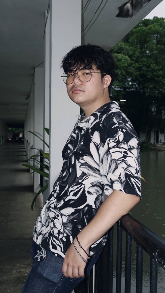 รับถ่ายภาพบุคคล ช่างภาพมืออาชีพ บริการถ่ายภาพโปรไฟล์ รับจ้างถ่ายภาพ