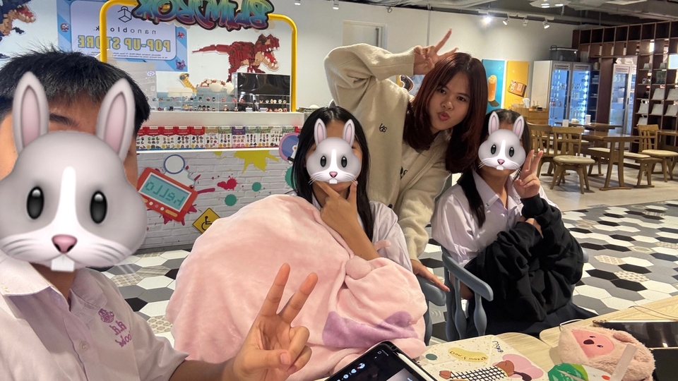 รับสอนฟิสิกส์ทั้งเดี่ยวและกลุ่ม