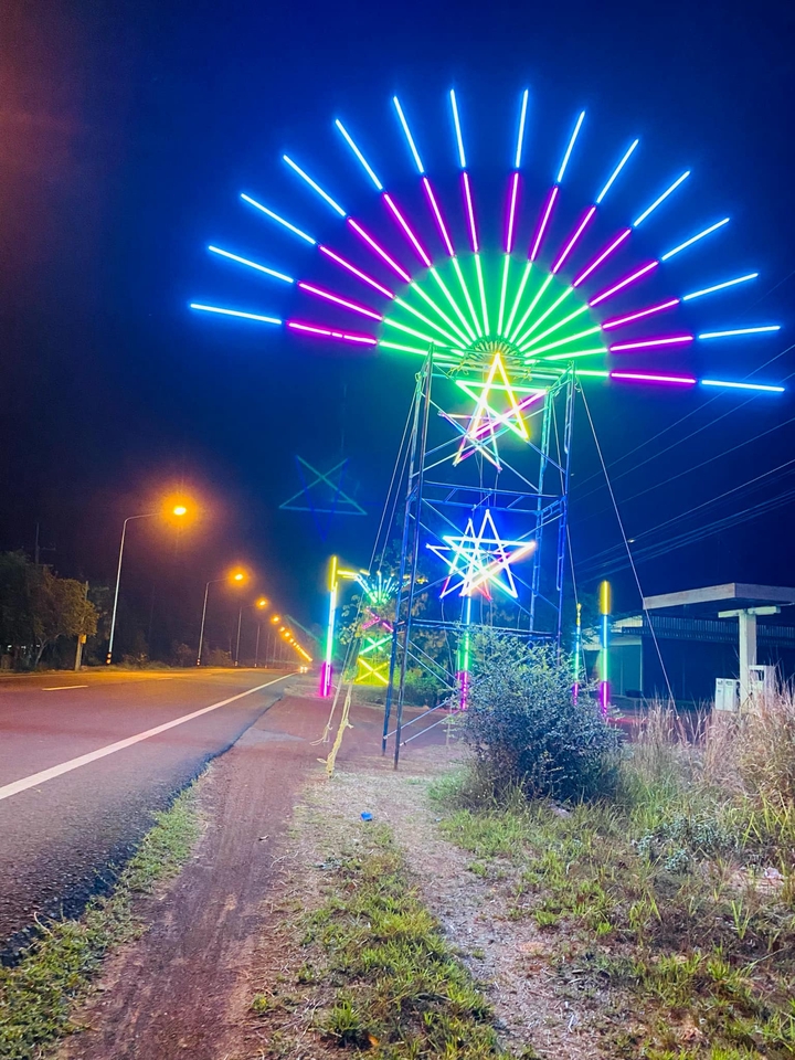 รับจัดเลี้ยงนอกสถานที่ - ไฟประดับ - 2