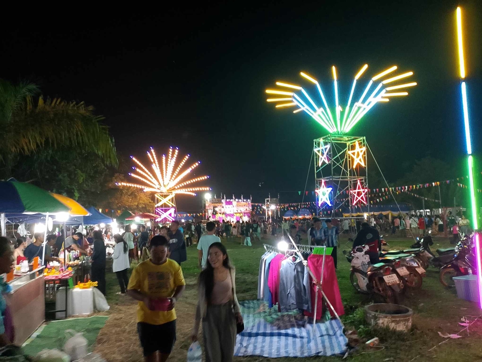 รับจัดเลี้ยงนอกสถานที่ - ไฟประดับ - 14