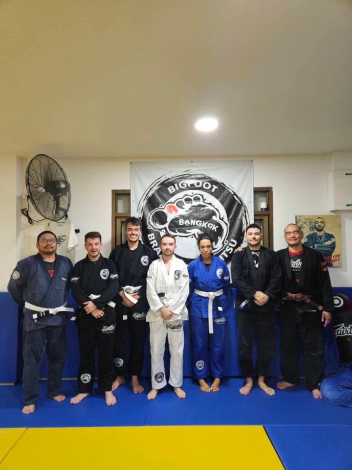 เรียนกีฬาอื่นๆ - รับสอนบราซิลเลียนยิวยิตสู (อังกฤษ: Brazillian jiu-jitsu /BJJ) - 2