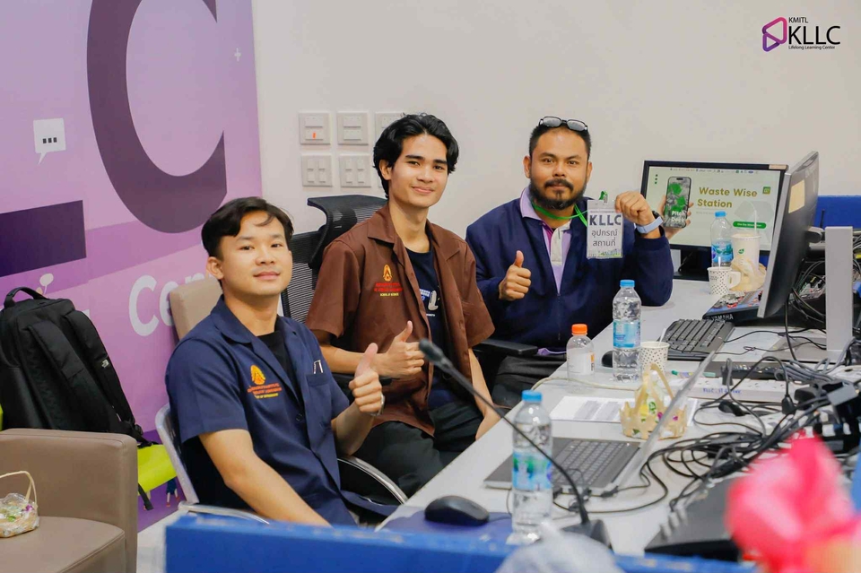 พนักงานขายออกบูธ กรุงเทพฯ ทำงาน part time ขายสินค้าไอที