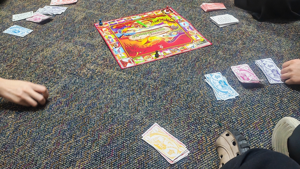 รับจ้างเล่นบอร์ดเกมตามคาเฟ่ต่างๆสำหรับคนเหงา