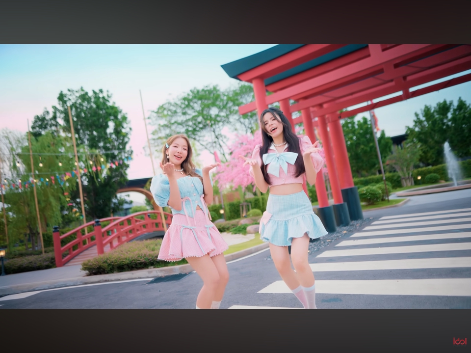 รับถ่ายวีดีโอสองสาวเต้นสไตล์ญี่ปุ่น สวยงาม เหมาะสำหรับทำ MV หรือถ่าย vlog