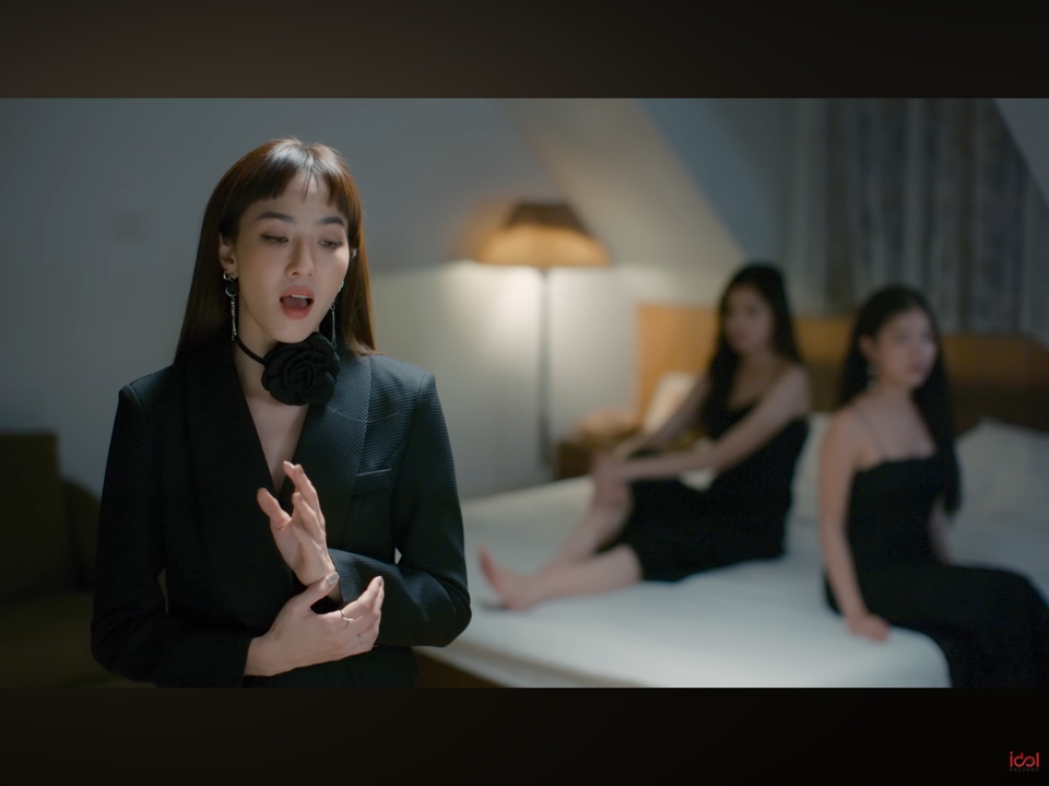รับถ่ายวีดีโอหญิงสาวบนเตียงพร้อมเพื่อน สร้างสรรค์วิดีโอหลากหลายสไตล์