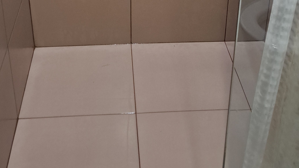 ทำความสะอาดห้องน้ำ-คอนโด