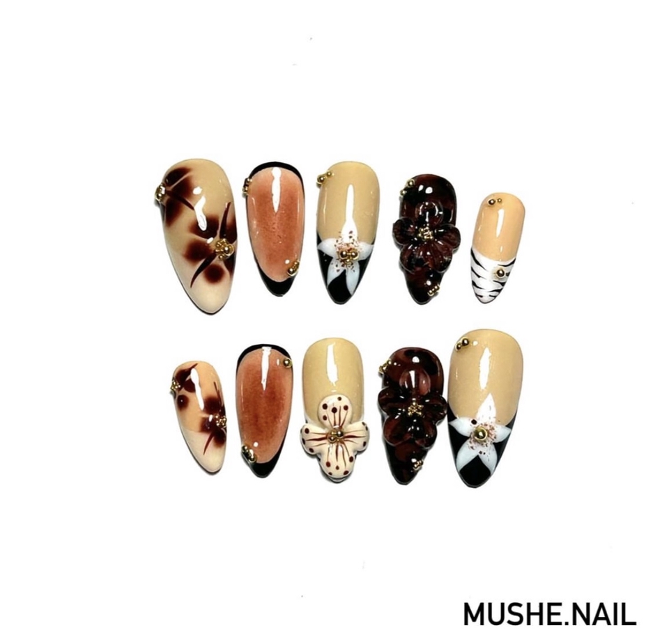 ช่างทำเล็บ - รับทำเล็บปลอม ตามสั่งเริ่มต้น 150.- - 15