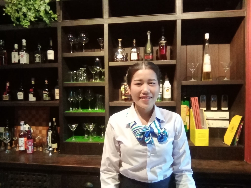 อื่นๆ - พนักงานเสิร์ฟพาร์ทไทม์ — บริการร้านอาหารและคาเฟ่ช่วงเย็น - 6