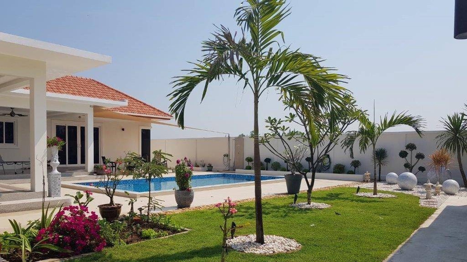 ผลงานการสร้าง โครงการ บ้านอยู่เย็น 1,2 แนวยุโรปใหม่ อยู่ที่วังพง ปราณบุรี