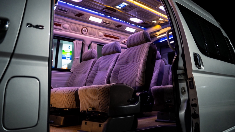 เช่ารถพร้อมคนขับ