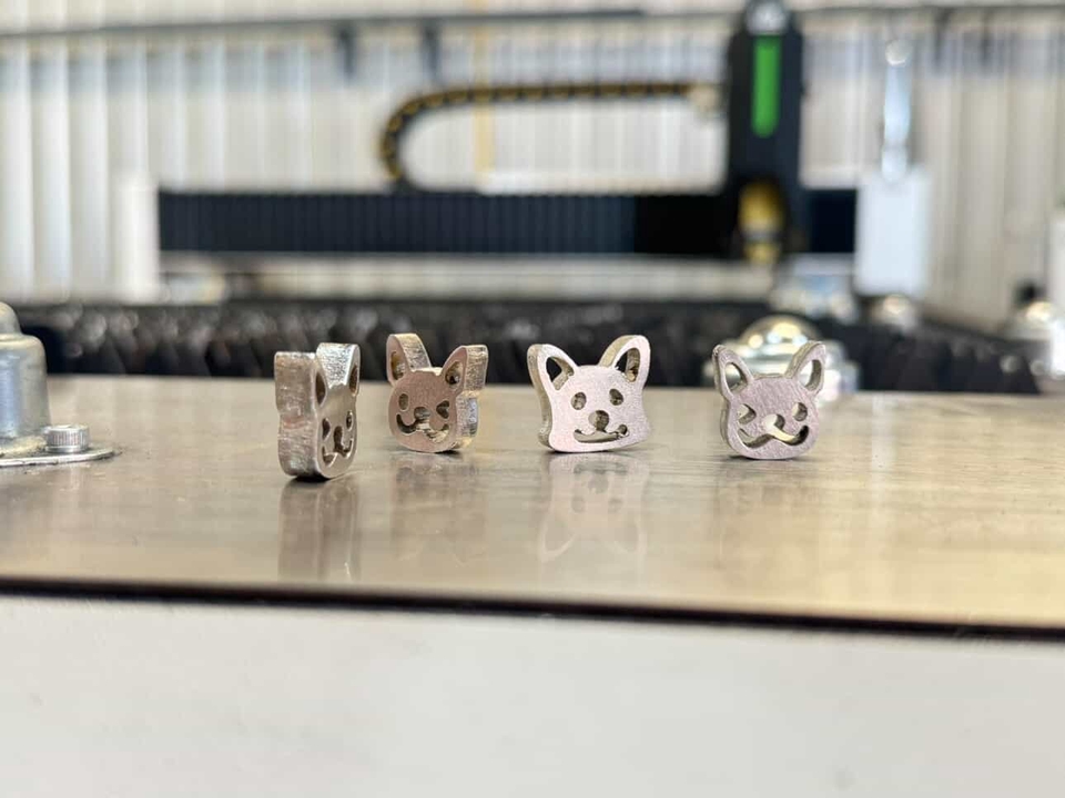 เขียนแบบวิศวกรรมและออกแบบโครงสร้าง - รับตัดเลเซอร์ / พับ / เชื่อมประกอบงานโลหะ / เขียนแบบ2D - 9