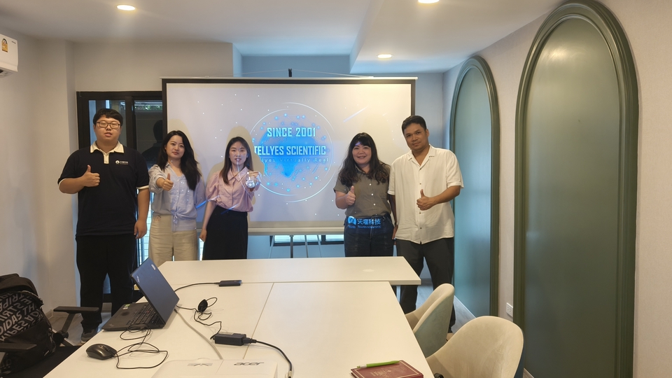 ภาพถ่ายของทีมงานปรึกษาธุรกิจ sme รับปรึกษาวางกลยุทธ์ sme, บริการให้คำปรึกษาธุรกิจ