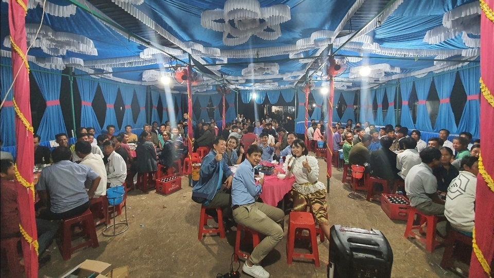 Agricultural conference interpreter