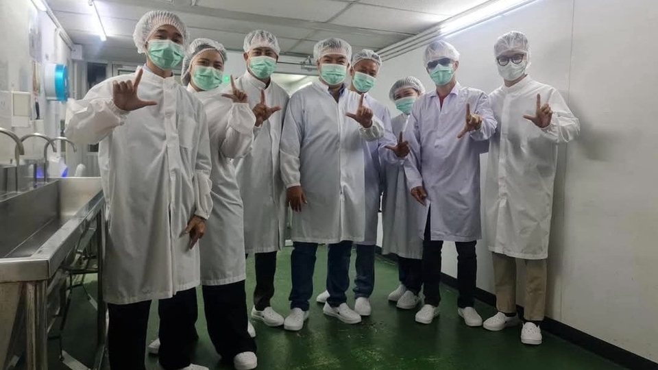 Customers visit factory F&B LB syrup