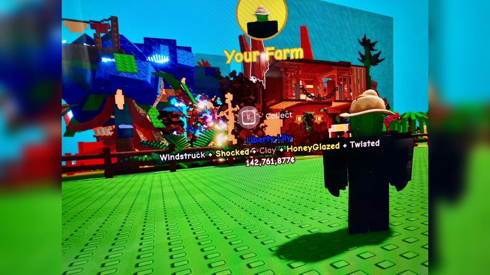 เล่นเกมเป็นเพื่อน ช่วยสร้างคอนเท้น เล่นได้หลากหลายเกม Roblox,Fortnite,genshin เป็นต้น