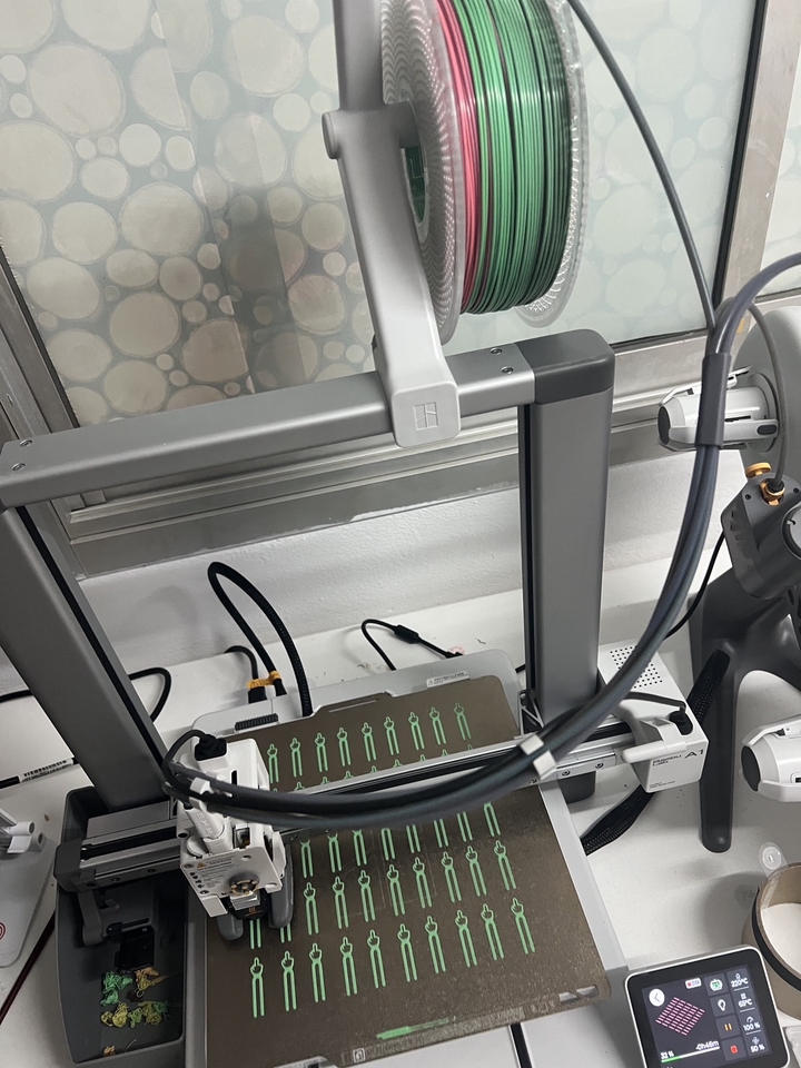 รับปั้นโมเดล3D พิมพ์3มิติ งานพิมพ์3D โมเดลสินค้า