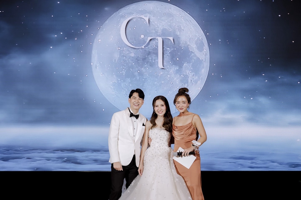 งานแต่งคุณทรายและคุณต้า เพชรรับหน้าที่เป็นพิธีกร วันที่ 22 กุมภาพนธุ์ 2025